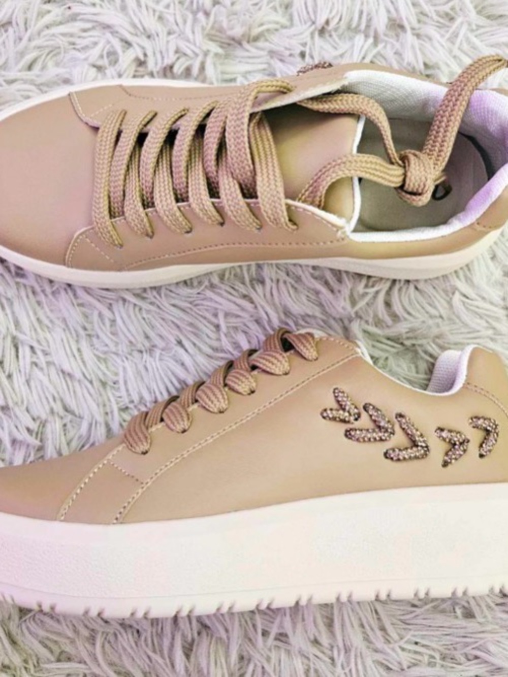 NEW IN BOX meraki Tan chunky sole sneakers with Rhinestone detail